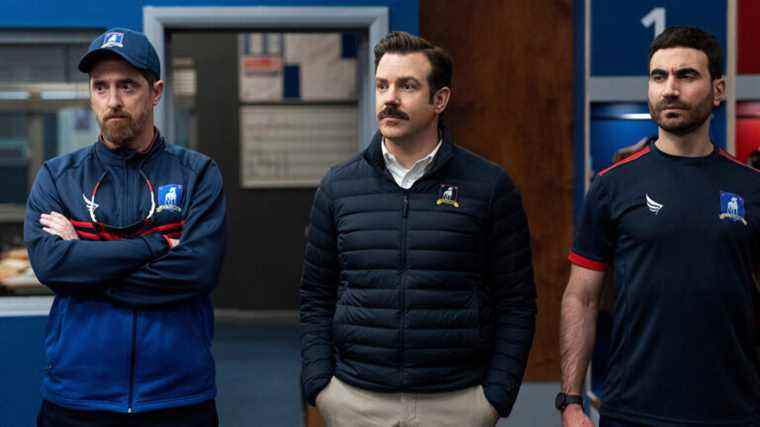 Ted Lasso Saison 3 a officiellement commencé la production, par Warner Bros. et Coach Beard
