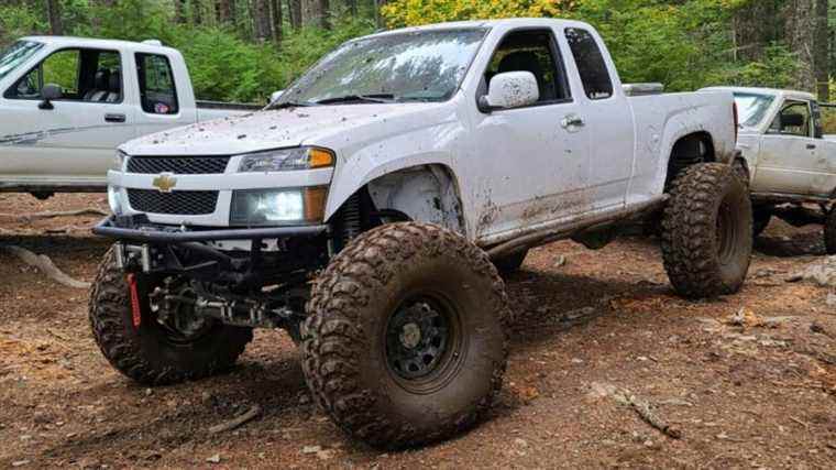 Un Turbo Honda K20 propulse ce Chevy Colorado avec des pneus de 42 pouces