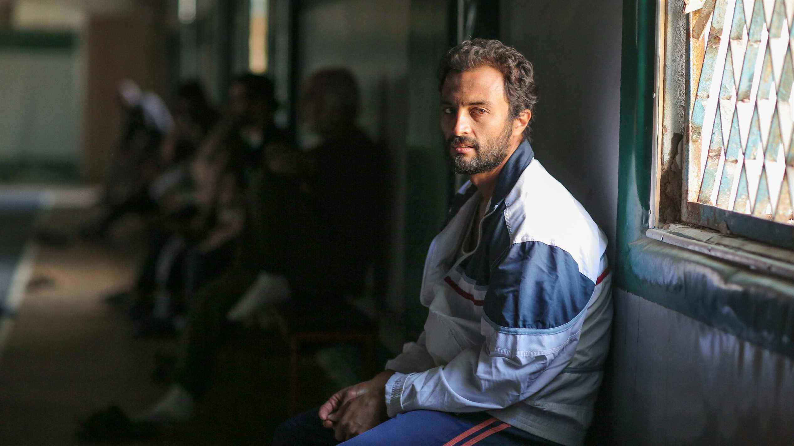 Une critique de héros : une pièce de moralité envoûtante du réalisateur oscarisé Asghar Farhadi
