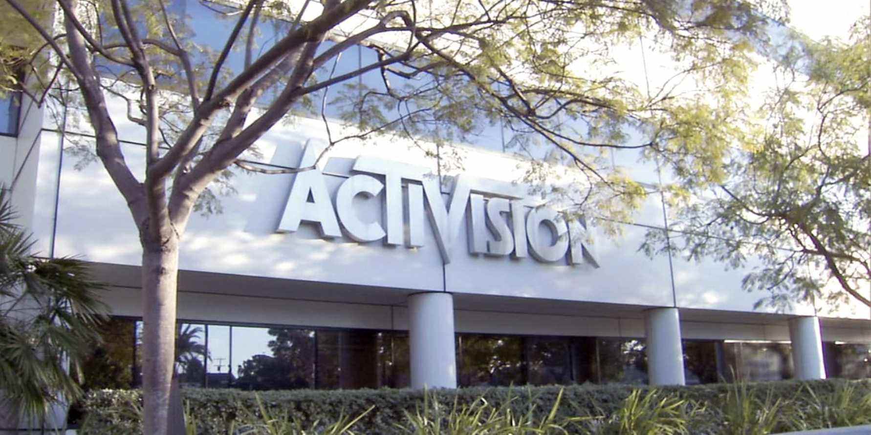 Une membre du Congrès a vendu jusqu'à 15 000 $ d'actions d'Activision Blizzard le jour de l'acquisition
