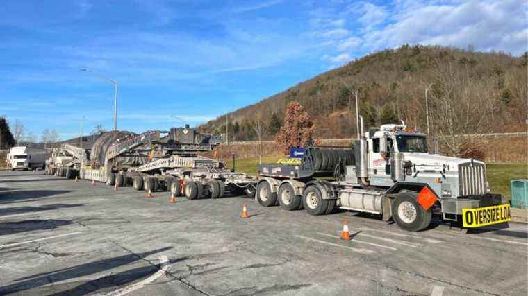 Une « supercharge » de 294 tonnes traverse la Pennsylvanie en ce moment