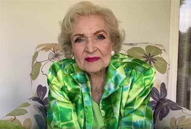 [VIDEO] Regardez le dernier message de Betty White enregistré avant sa mort