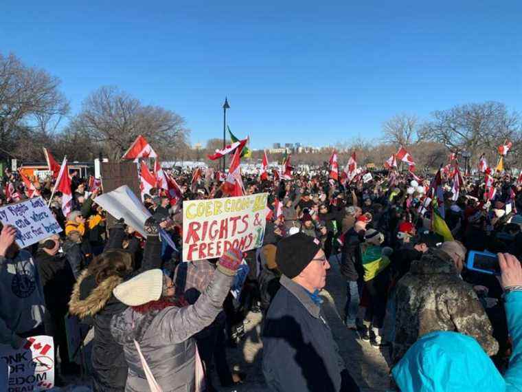 Photos: Les partisans du rassemblement pour la liberté se rassemblent à Regina