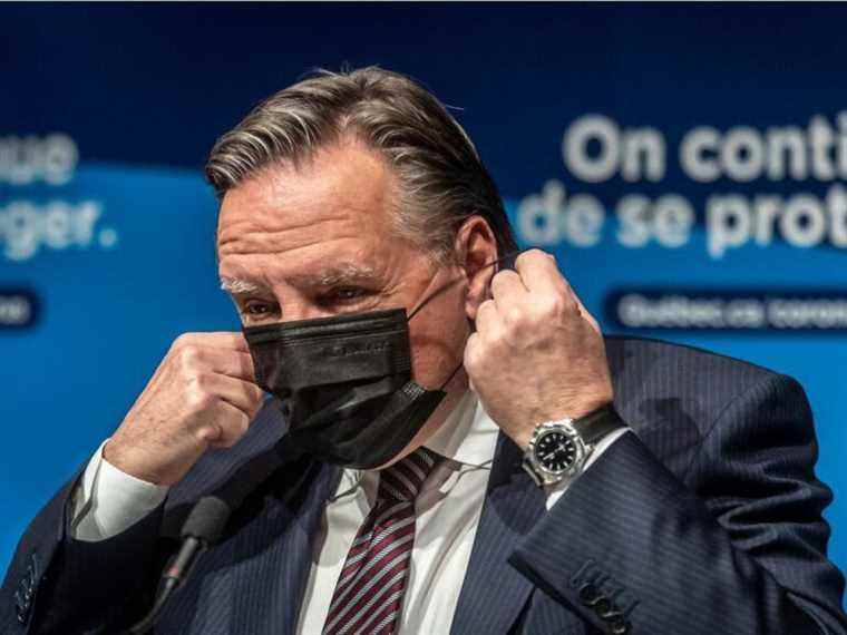 Legault s’apprête à renoncer à la «taxe anti-vax» du Québec, selon un rapport