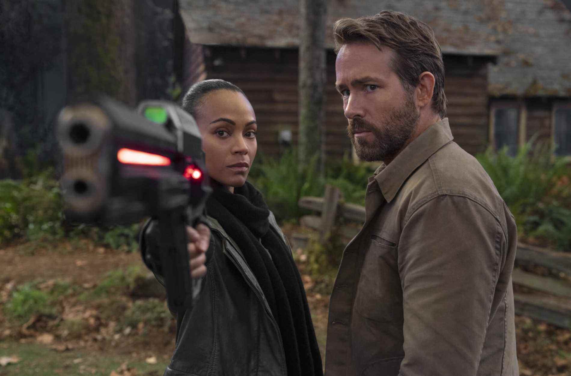 The Adam Project first look images Ryan Reynolds time travel Zoe Saldana