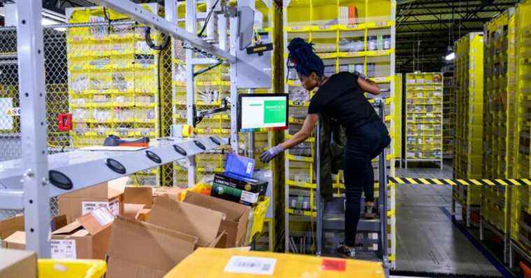 Davantage d’employés d’entrepôt d’Amazon à New York déposent un dossier pour une élection syndicale