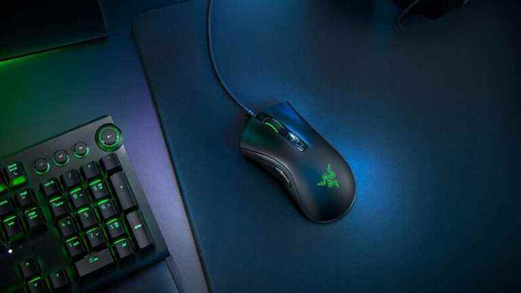 Obtenez 46% de réduction sur la souris de jeu Razer DeathAdder V2
