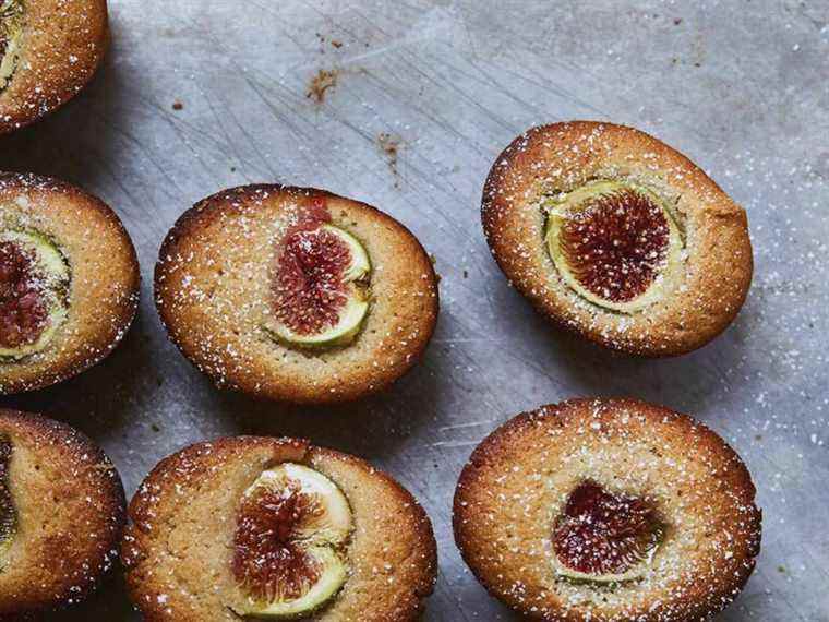 Cuisinez ceci : Gâteaux au thé aux figues, au miel et au citron de Cannelle et Vanille Bakes Simple