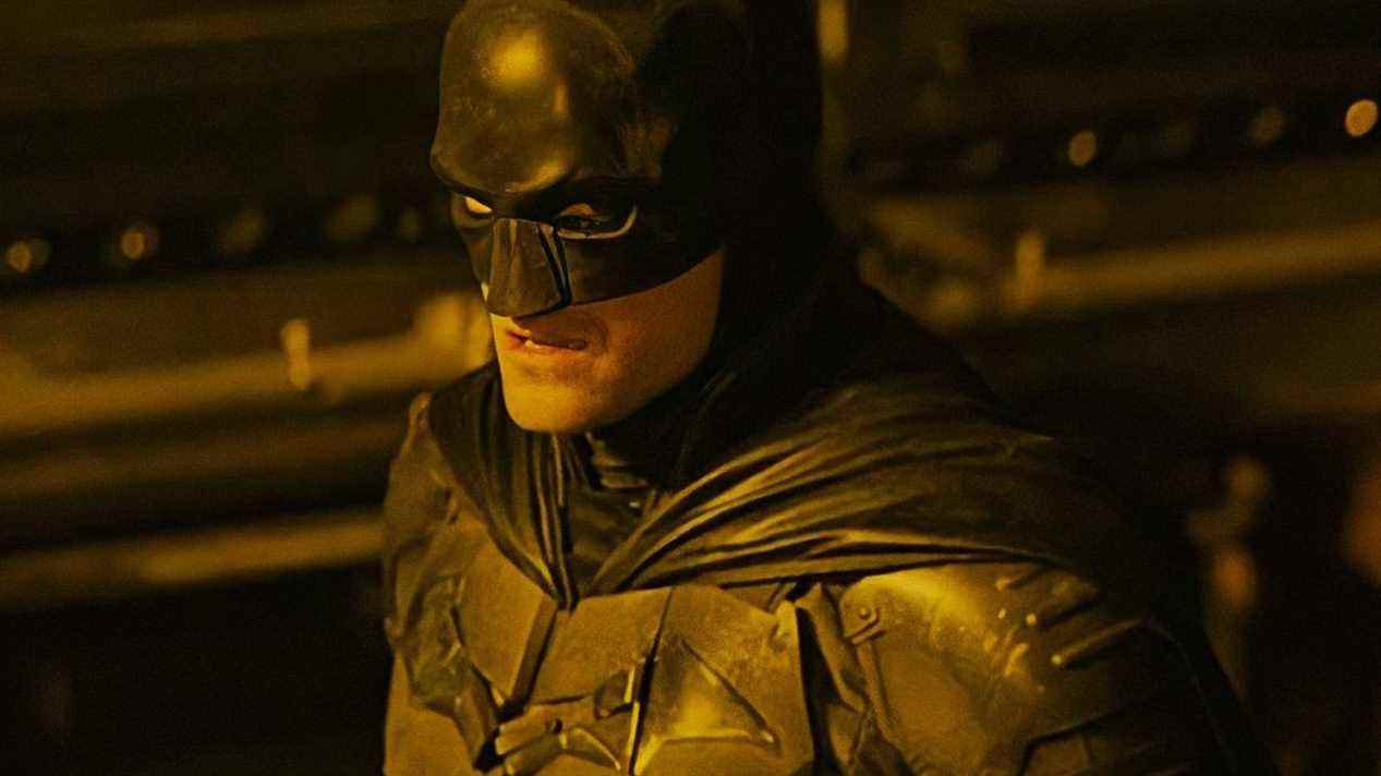 L'image Batman 4k donne un aperçu détaillé de la combinaison maison de Robert Pattinson
