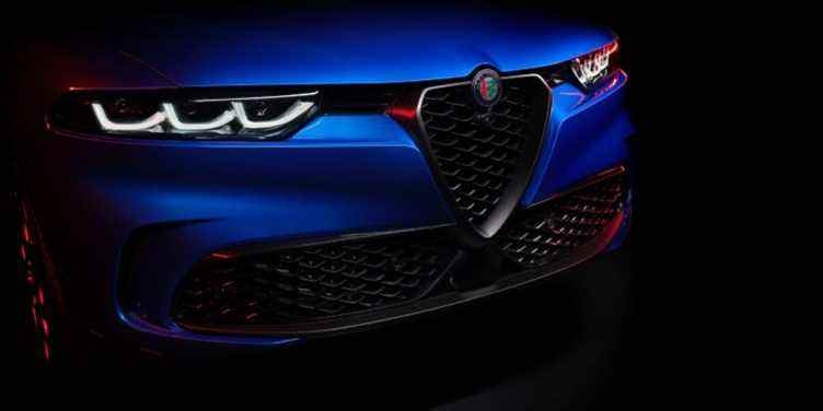 Le premier multisegment hybride rechargeable d’Alfa Romeo est livré avec un NFT