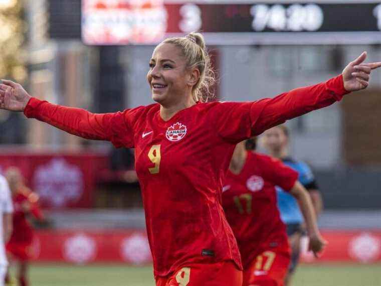 La route vers la Coupe du Monde Féminine de la FIFA commence en Angleterre pour le Canada