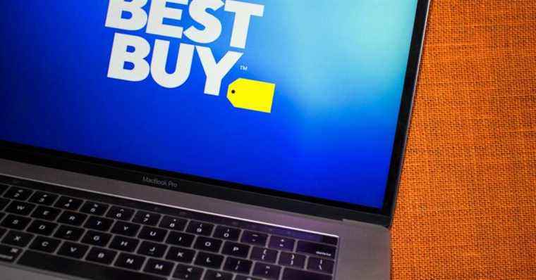 La pénurie de puces est le gain de Best Buy alors que le réapprovisionnement du GPU est bloqué derrière une adhésion coûteuse