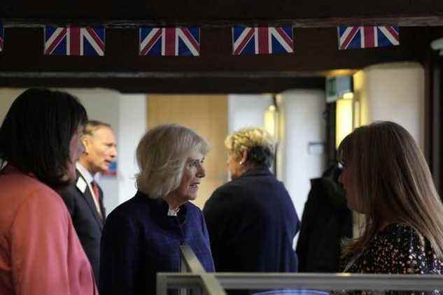 Camilla lors de sa visite au Thames Valley Partnership 