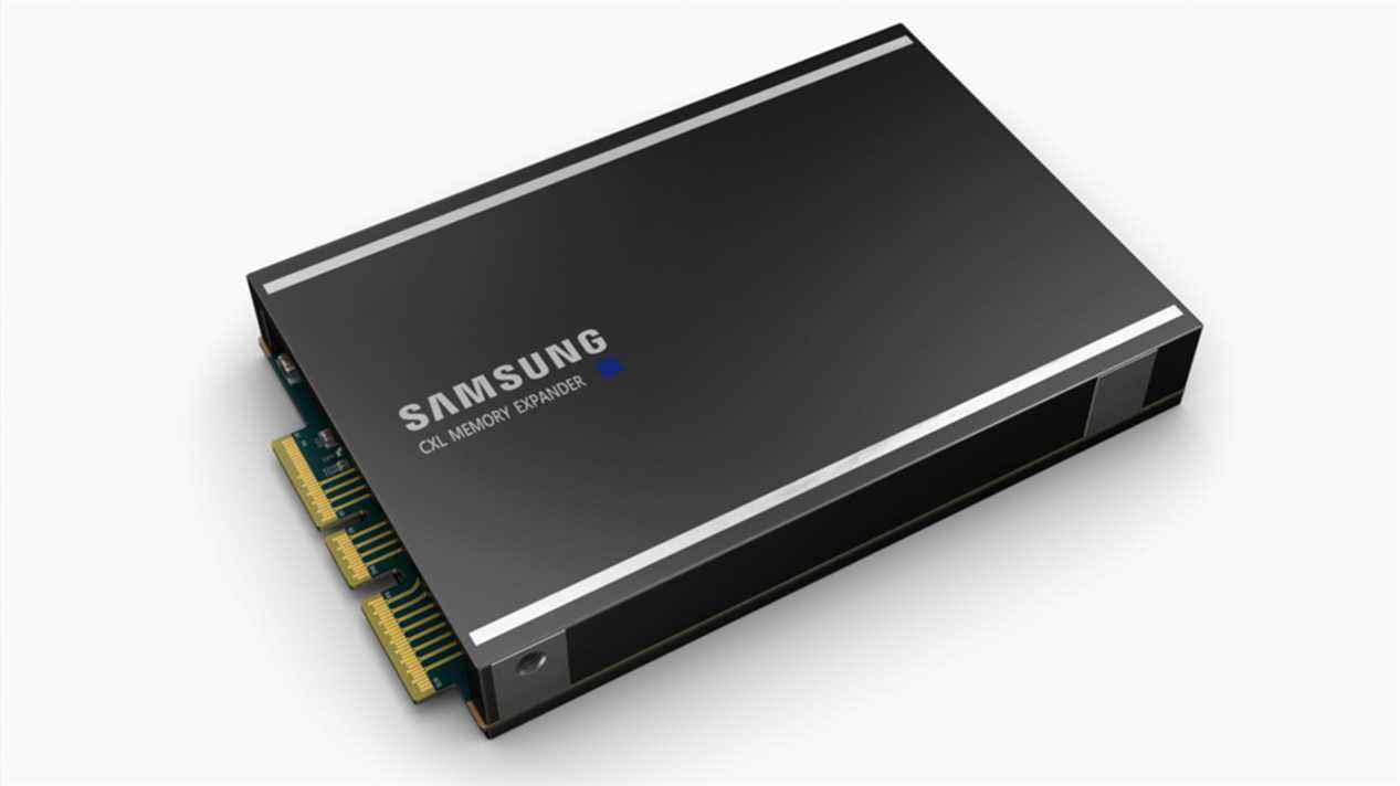 Un module de mémoire Samsung CXL, essentiellement une boîte grise