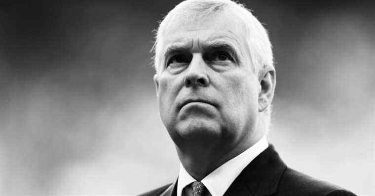 Alors, comment le prince Andrew envisage-t-il de payer pour cela ?
