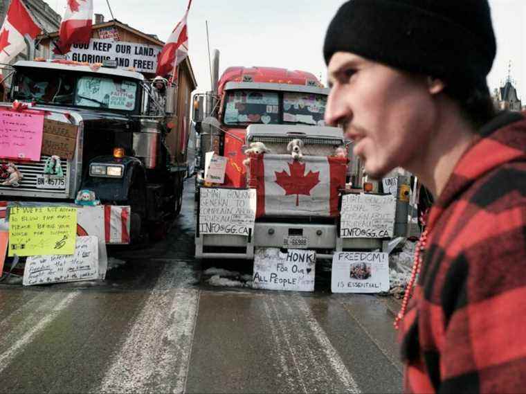 Organisateur de la manifestation : aucune intention de renverser le gouvernement… et aucun plan de départ tant que les mandats du COVID ne seront pas levés