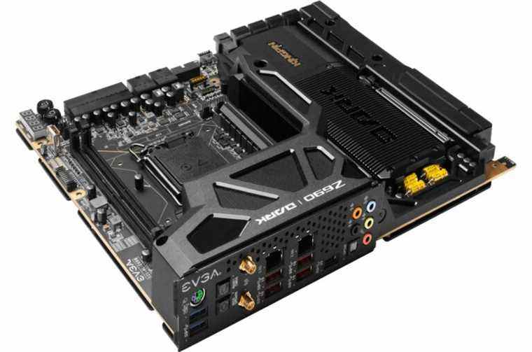 EVGA Z690 Dark Kingpin offre des spécifications phares avec un prix de 829 $