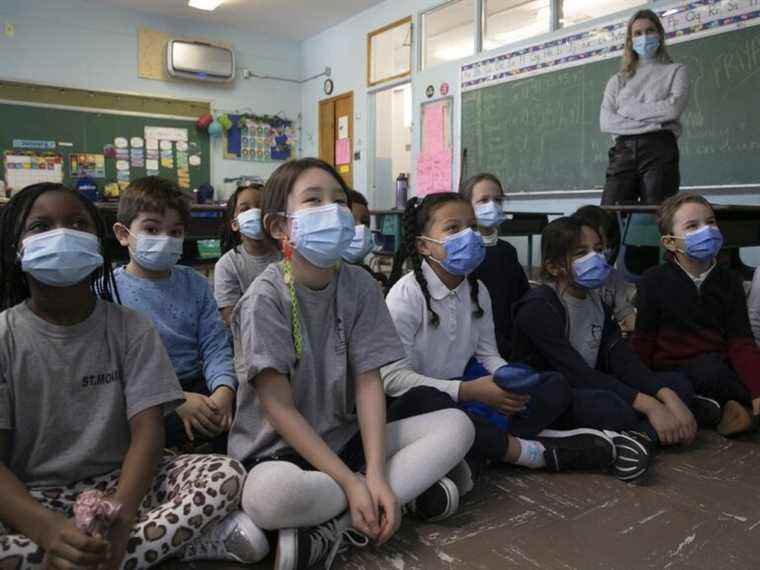 Québec abandonnera les exigences de masque en classe après la semaine de relâche