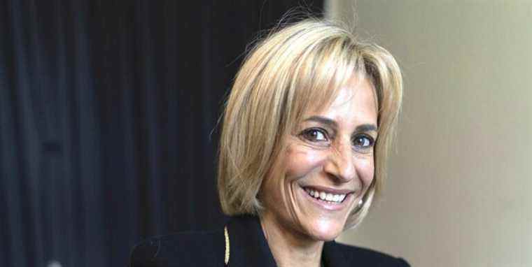 La présentatrice de la BBC Emily Maitlis part après 20 ans

