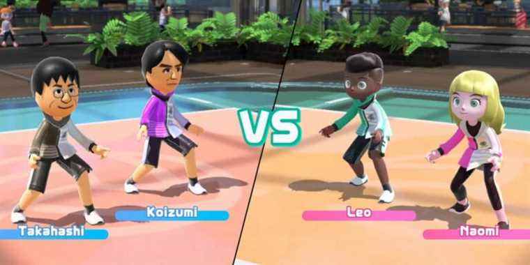 Yoshiaki Koizumi and Shinya Takahashi's Miis playing volleyball against NPCs in Nintendo Switch Sports