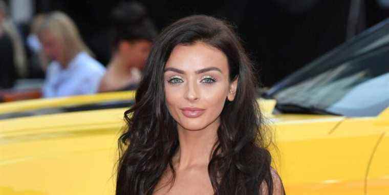 Kady McDermott de Love Island a été abandonné par Celebs Go Dating

