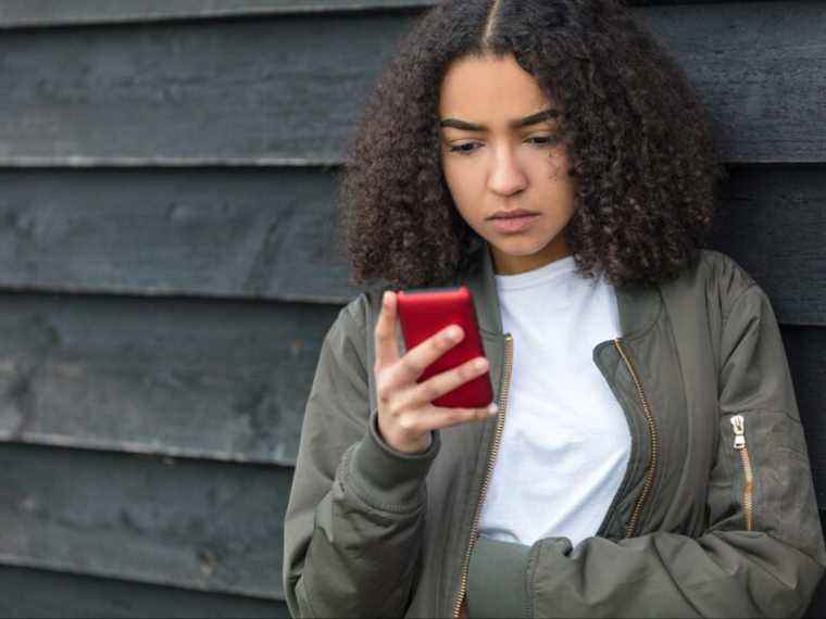 ‘Tinder pour les adolescents’ rempli de harcèlement sexuel et de racisme: rapport