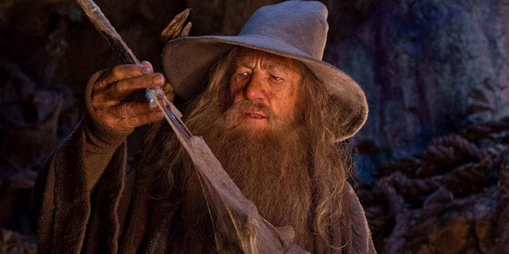 Gandalf trouve Glamdring