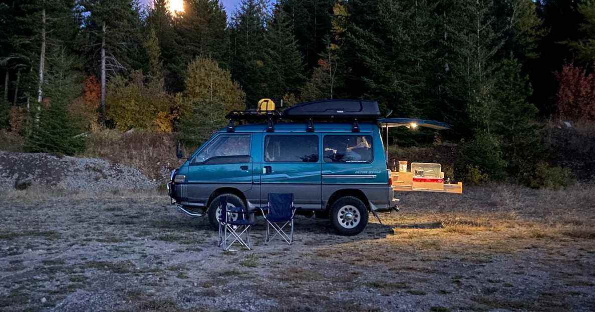 J'ai tout fait, des gnocchis au mapo tofu, dans la cuisine de mon camping-car
