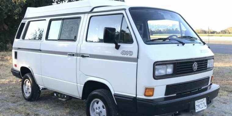 1989 VW Vanagon est notre sélection du jour aux enchères pour apporter une remorque