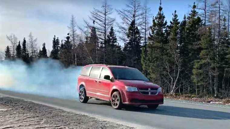 Cette Dodge Grand Caravan Turbo LS 2014 est une machine à brûler professionnelle