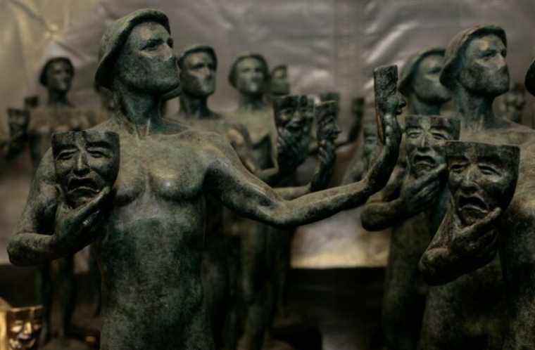 Finished statuettes cast in solid bronze, called "The Actor," created for Screen Actors Guild (SAG) are seen at the American Fine Arts Foundry in Burbank, Calif., Thursday, Jan. 17, 2008. The 14th Annual Screen Actors Guild Awards ceremony, honoring the best in film and television acting achievement for 2007, will take place on Jan. 27, in Los Angeles. (AP Photo/Damian Dovarganes)