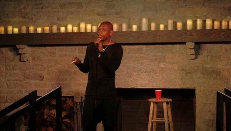 Dave Chappelle animera et produira quatre nouveaux spéciaux Netflix
