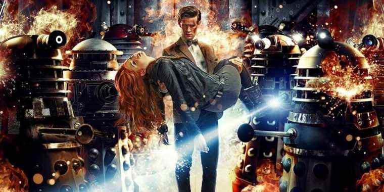 Doctor Who Asylum of the Daleks, eleven carrying amy