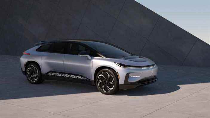 EV SPAC Faraday Future restructure la direction après avoir examiné des déclarations inexactes aux investisseurs