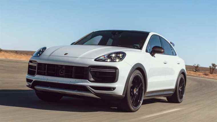 Essai du Porsche Cayenne Turbo GT PVOTY 2022 : un Lambo Urus pour les introvertis