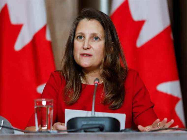 Freeland s’écarte du scénario économique du G20 pour avertir la Russie sur l’Ukraine : sources