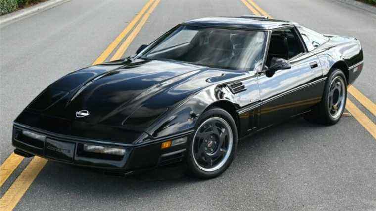 Il y a un prototype Chevy Corvette ZR1 1990 avec suspension active Lotus à vendre