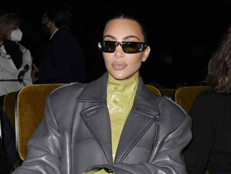 Kim Kardashian revient à LA sur son nouveau jet privé de 95 millions de dollars