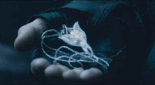 LOTR: À qui Arwen a-t-elle réellement donné son collier Evenstar?