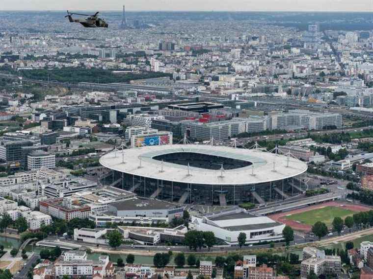 L’UEFA déplace la finale de la Ligue des champions de Saint-Pétersbourg à Paris