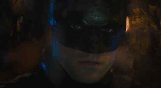 La featurette Batman contient de nouvelles images, un méchant familier et un étrange lien promotionnel