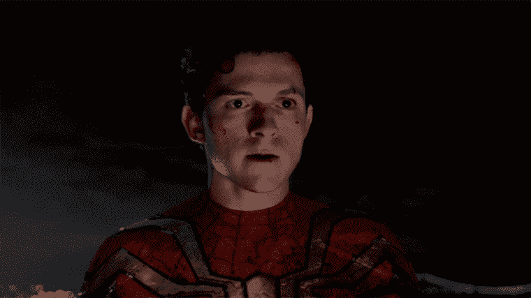 Le visage de Tom Holland quand il découvre Spider-Man : No Way Home ne se rapproche pas du titre au box-office d'Avatar
