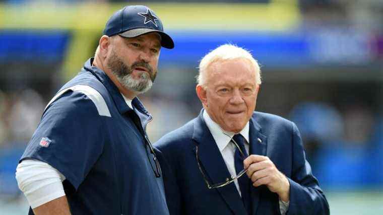 L’écriture est sur le mur pour Mike McCarthy mais l’ego de Jerry Jones ne le laissera pas finir le travail