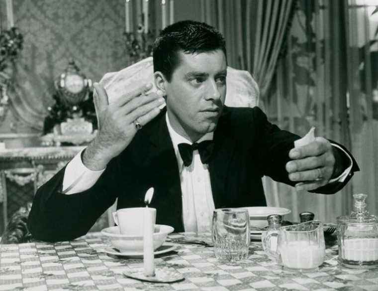 CINDERFELLA, Jerry Lewis, 1960. © Paramount Pictures / courtesy Everett Collection