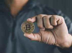 022822-crypto-scams-to-watch-out-for_msn_image_728x400_v20220225153622