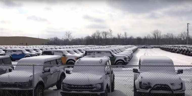 Les nouveaux Ford Broncos ne sont pas livrés dans le lot en raison d’une pénurie de puces