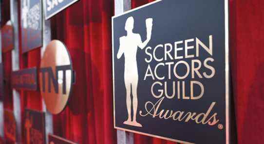 Liste complète des gagnants des SAG Awards 2022 : « CODA » et « Succession » remportent les honneurs des meilleurs acteurs Les plus populaires doivent être lus