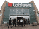 Loblaw a annoncé mercredi un bénéfice net ajusté de 392 millions de dollars au cours de son premier trimestre de 2021, en hausse de plus de 12 % par rapport à la même période il y a un an.