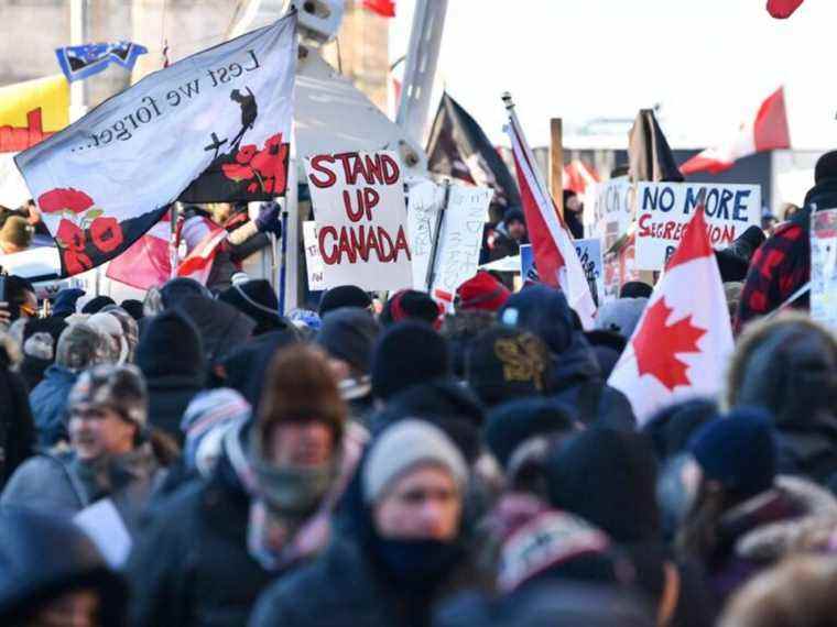 Manifestation contre les mandats de vaccination qui paralysent Ottawa, selon le maire