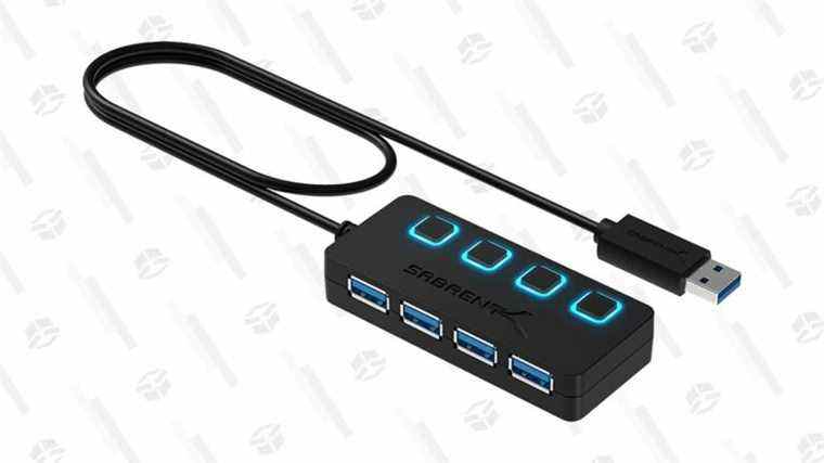 Ne manquez plus jamais de ports USB avec 49 % de réduction sur le concentrateur USB 3.0 à 4 ports de Sabrent